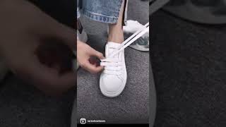 Cool way to tie Alexander McQueen sneakers 🔥 #rareshoelaces #shoelaces #shoesaddict Resimi