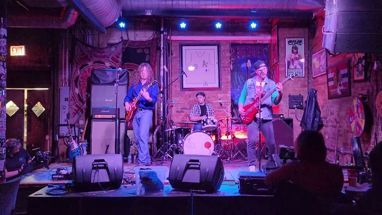 Gerhart  - Headlock  @ Reggies 3-1-26