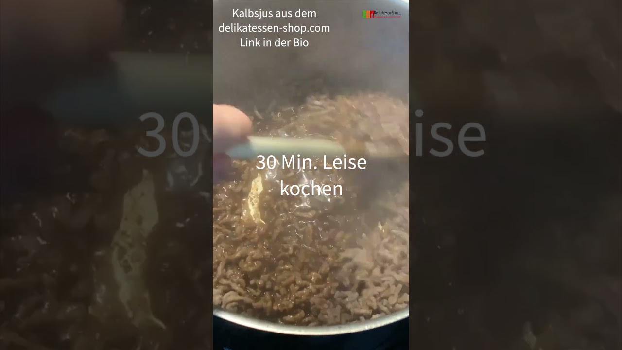 Ghackets mit Hörnli und Apfelmus - Rezept