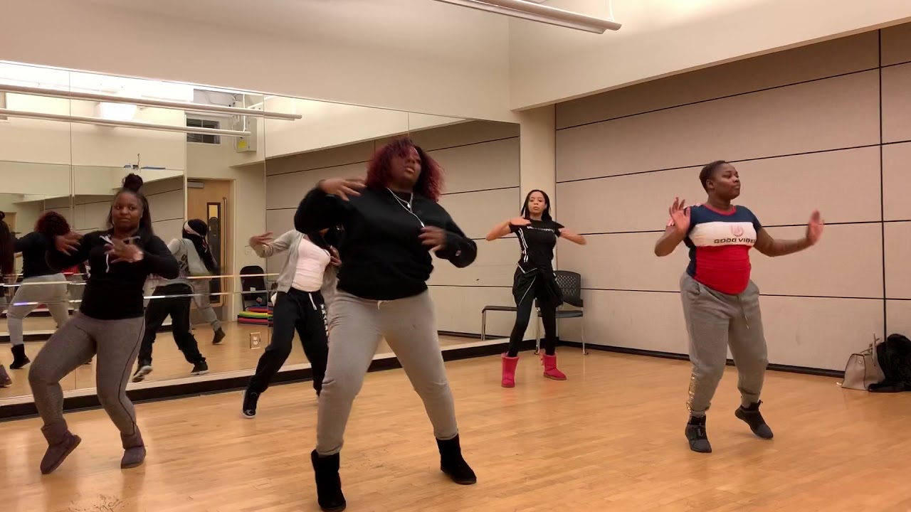 SUMMER WALKERS. Girls need love YouTube