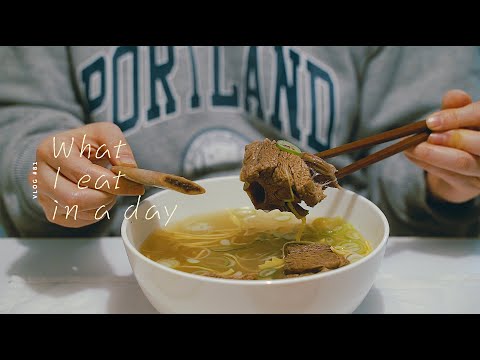 [SUB] VLOG #81 하루세끼, 망고사고, 감기를 위한 갈비탕 | What I Ate in a Day : <strong>Mango</strong> Sago, Galbi-tang