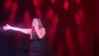 Coral Princess, EFFY Sharmaine sings Titanic