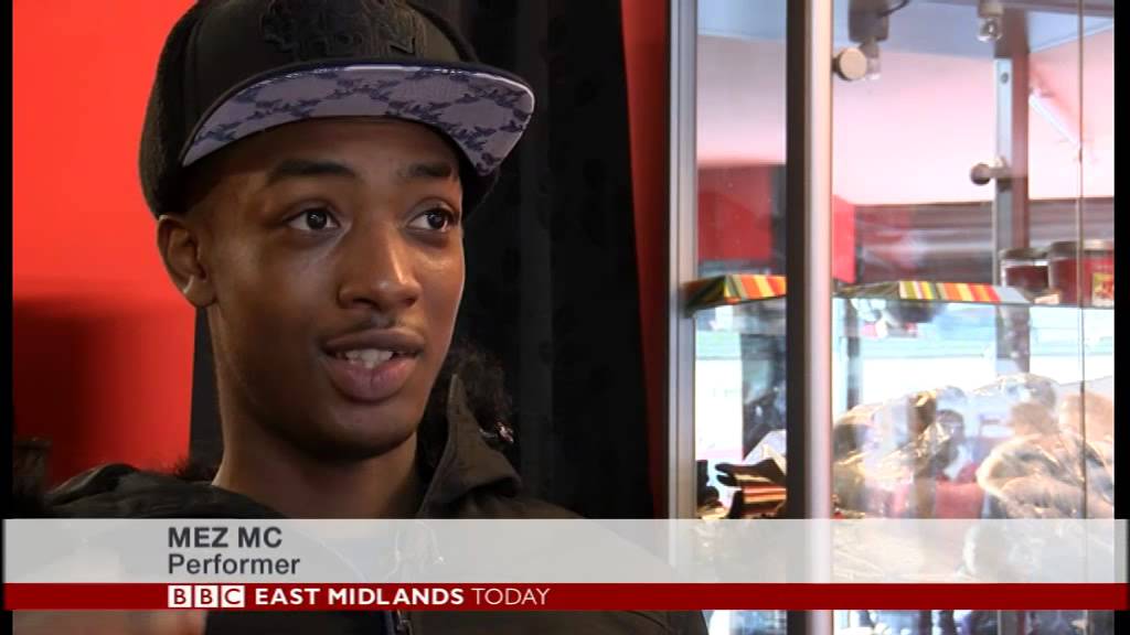 camera iphone 8 plus apk Hipopera (9/12/2015) -- BBC East Midlands Today