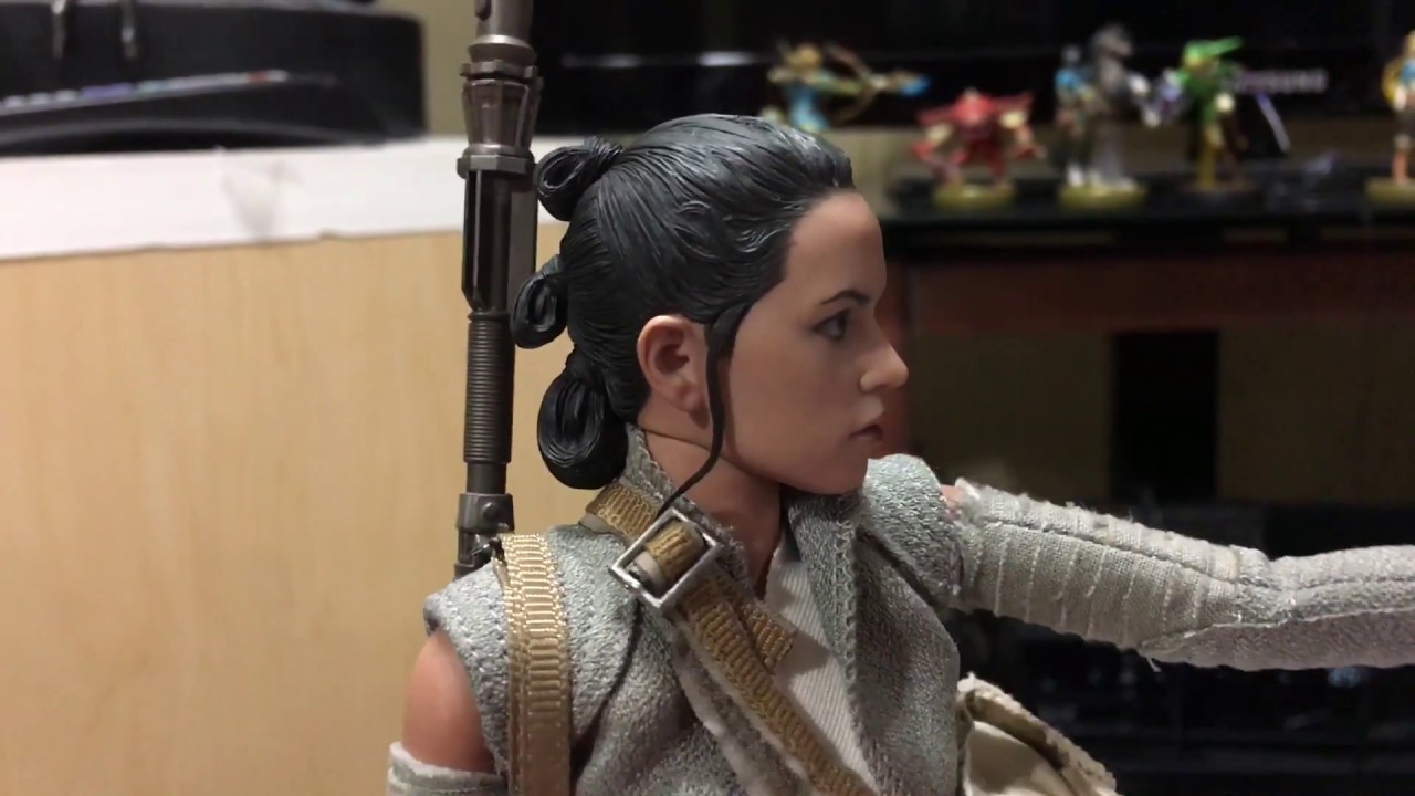 Star Wars Rey Resistance outfit Sideshow Exclusive 1/6 Scale Figure by Hot  Toys - YouTube