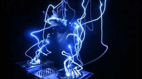 David Guetta vs. Avicii - Where Them Levels At (DJ Amplifire mashup)