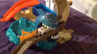 Hot Wheels Sharkport Showdown Trackset - Unboxing and Review