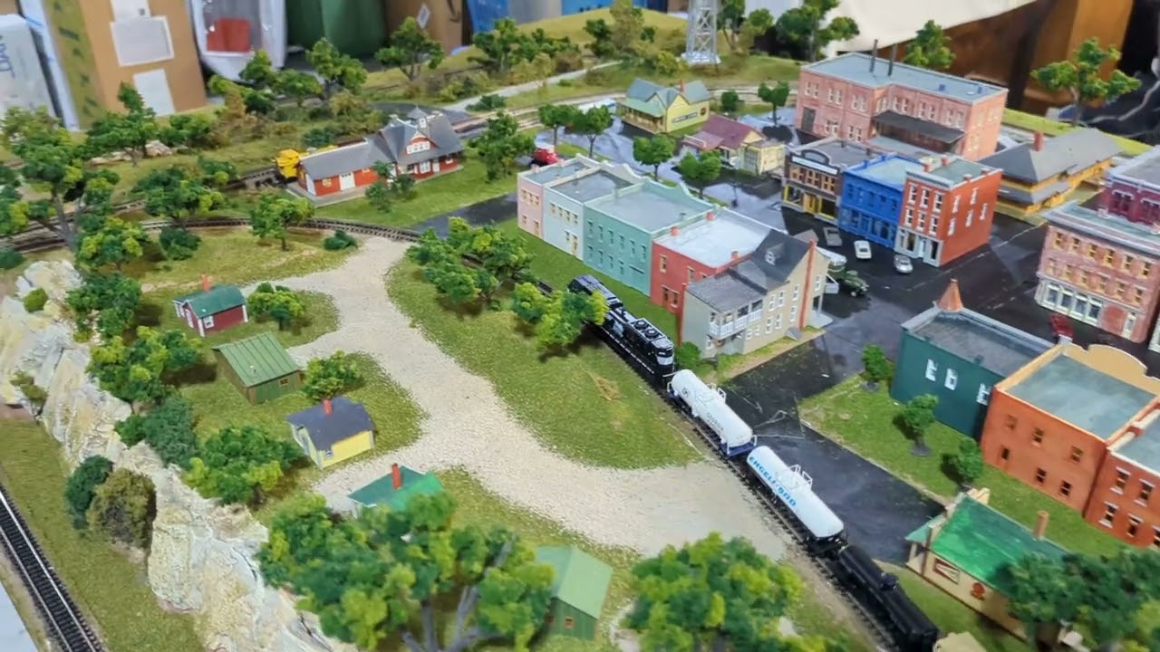 XL Systems drop-in sound decoder, Kato N SD70ace