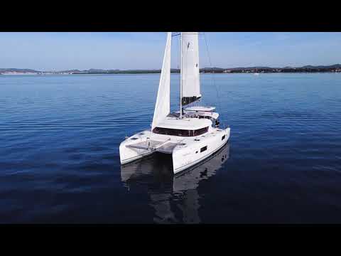 Maximus - Lagoon 42