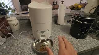 Complete and Honest review of Catit PIXI Smart Feeder!