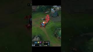 Tahm Kench snacking on Aatrox #leagueoflegends #gaming #riotgames