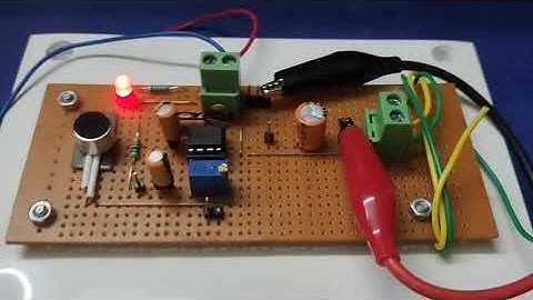 LM386 based analog audio amplifier for real-time signal display