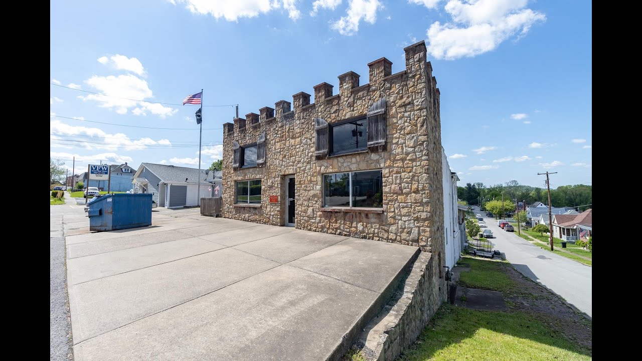 ThreeStory Building on Avenue in Fairmont, WV YouTube