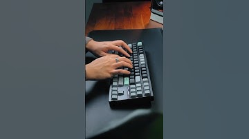 The sound of this aluminium keeb is heavenly ✨ #evo80 #keyboard #customkeyboard #mechanicalkeyboard