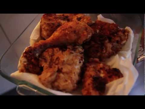 Buttermilk Fried Chicken, Coleslaw and Easy Gravy HD