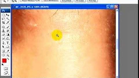 Using the patch tool in Photoshop CS3