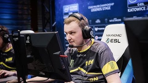 NaVi vs Astralis #flamie quadro (poker) kill on pistol round (-4) | #Blast Premiere Finals | Best