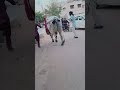 Jab situation control se bahar ho jaye… rassi chor hi deni padti hai 🐄😂