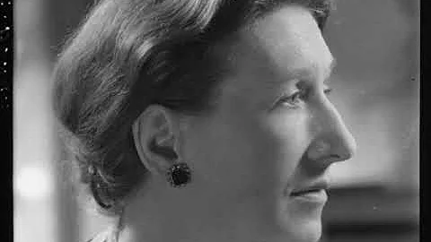 Elizabeth Bowen, Espionage and the Second World War