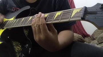 Random guitar riff with chorus, phaser, flanger, delay & octave