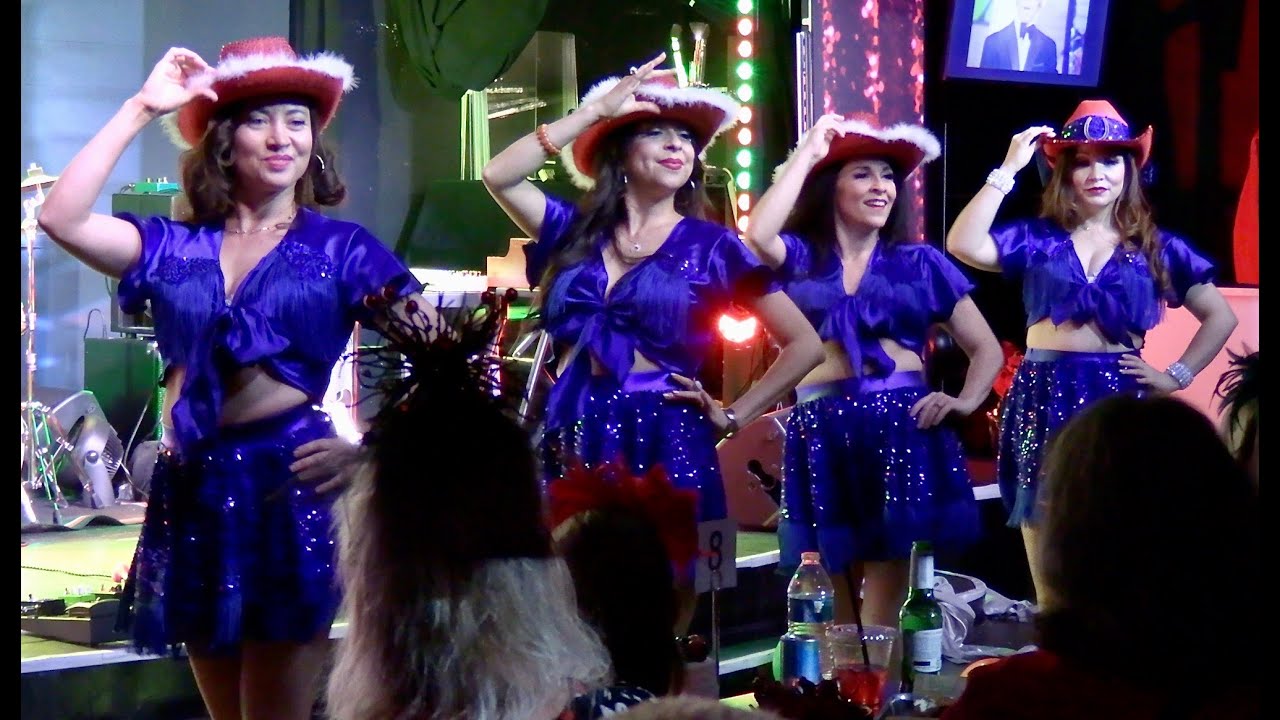 Groovy Go Go Party (Cabernet Dancers) - I’m Gonna Lasso Santa Clause