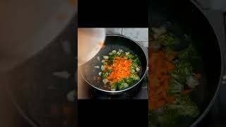 চিকেন ভেজিটেবল সুপ | Chicken Vegetable Soup Recipe | Chicken Soup | Vegetable Soup #shorts