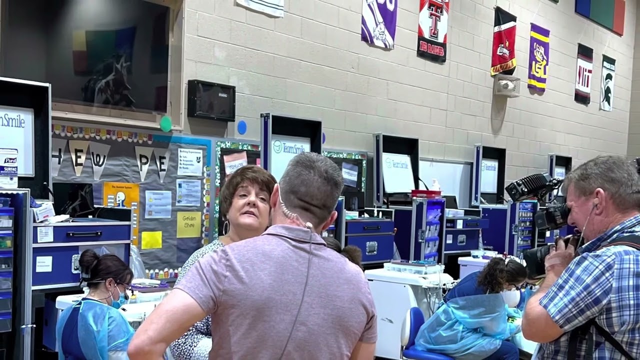 TeamSmilesNation Tempe Az volunteering SWC West-MEC Dental students