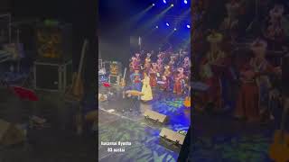 Namgar sings with her fazher,who is  83 years old. Ayusha Lkhasaranov