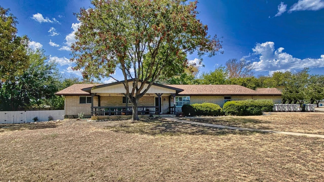 SOLD - 124 Wild Timber, Kerrville, Texas