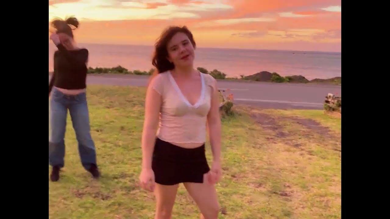 Lady Gaga - Telephone (music video)