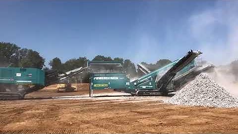 Powerscreen Premiertrak 400 Jaw &Powerscreen Chieftain 1700 in Limestone - 57’s