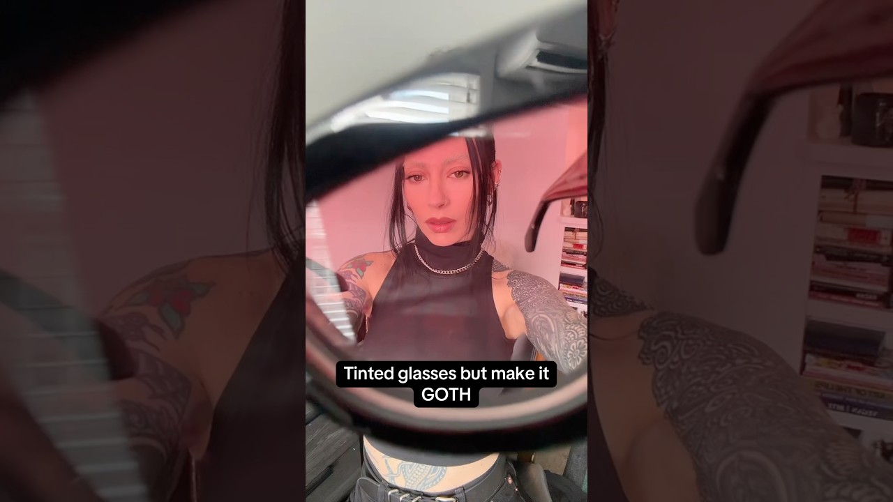 A tinted lens is always the vibe ♥️custom RX lenses from Valley Eyewear 