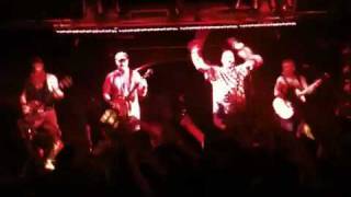 Hayseed Dixie - I&#39;m keeping your Poop / Holiday (live in Vienna)