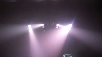 First Choreographed Lightshow using American Dj MYDMX 2.0 and Axiom 49 Midi Keyboard