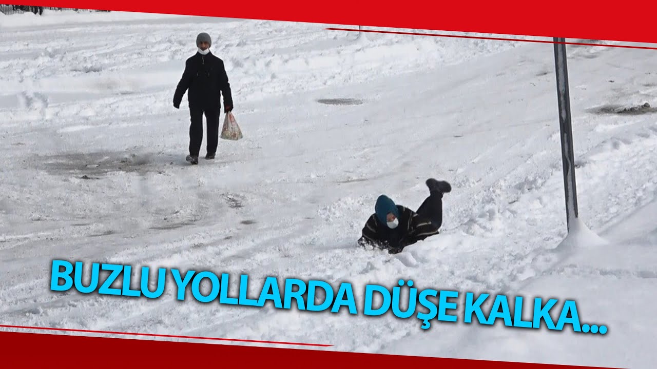 Buzlu Yollarda Düşe Kalka... O Anlar Kameraya Yansıdı