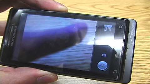 Android 2.2 Froyo Official Update running on Motorola Droid