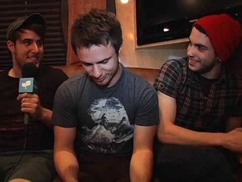 Paramore Buzznet Interview with Josh, Taylor and Zac part 2