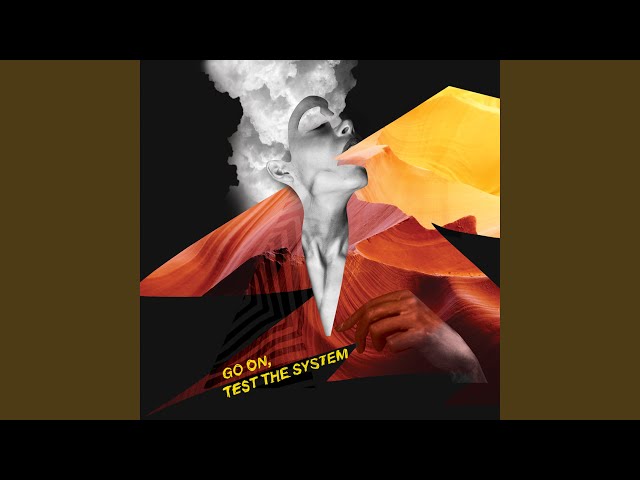 Izzy and the Black Trees - New Horizon