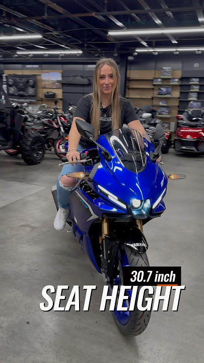 R3 has the lowest seat height in the class. Gabrijele shows us how she fits at 5’1 #r3 #yamaha #bike