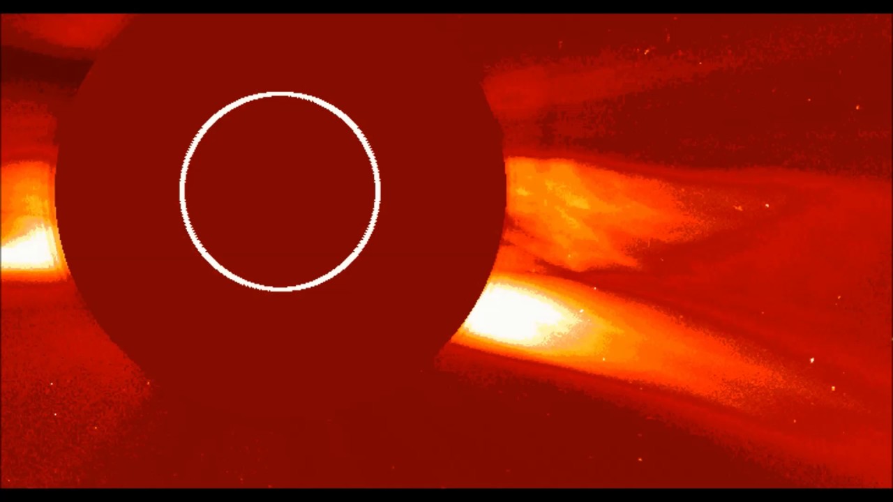 The Sun and connection point M2 flare. [data reference]