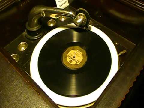 78's - The Babe Ruth Home Run Story (Pathe' Actuel...