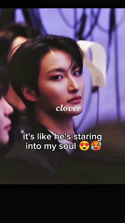 Seonghwa staring at the OP! 😨 #kpop #ateez #seonghwa
