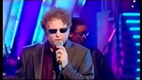 Zouk Lambada by Berg and Solange with  Simple Red