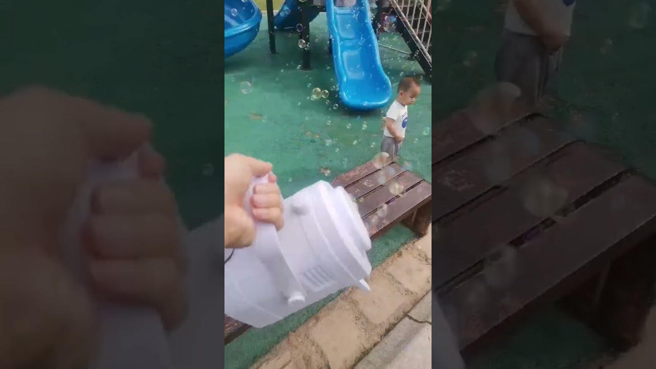 Bubble Machine Durable Automatic Bubble Blower,8000+ Bubbles for Kids Boys Girl White