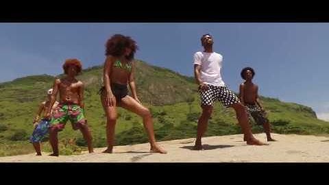 MC JOHN JOHN - OLHA ELA ( VIDEOCLIPE OFICIAL )