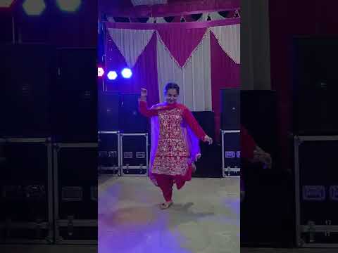 Bhangra Performance 😍 Athri Jawani / Ammy Virk / Gurlez Akhtar / Gurnam Bhullar / Sonam Bajwa