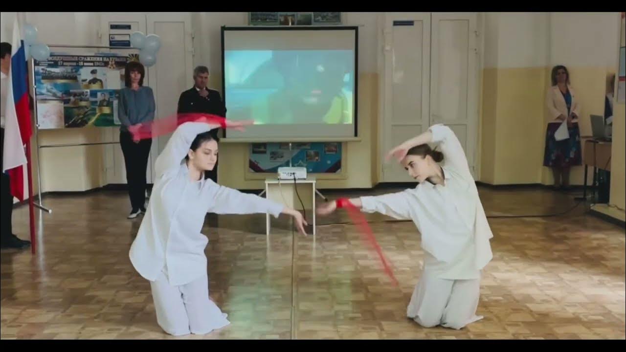 Солдаты танцуют. Танец встанем на 9 мая. Солдаты танцуют. Танец встанем на 9 мая. Танец на 9 мая.