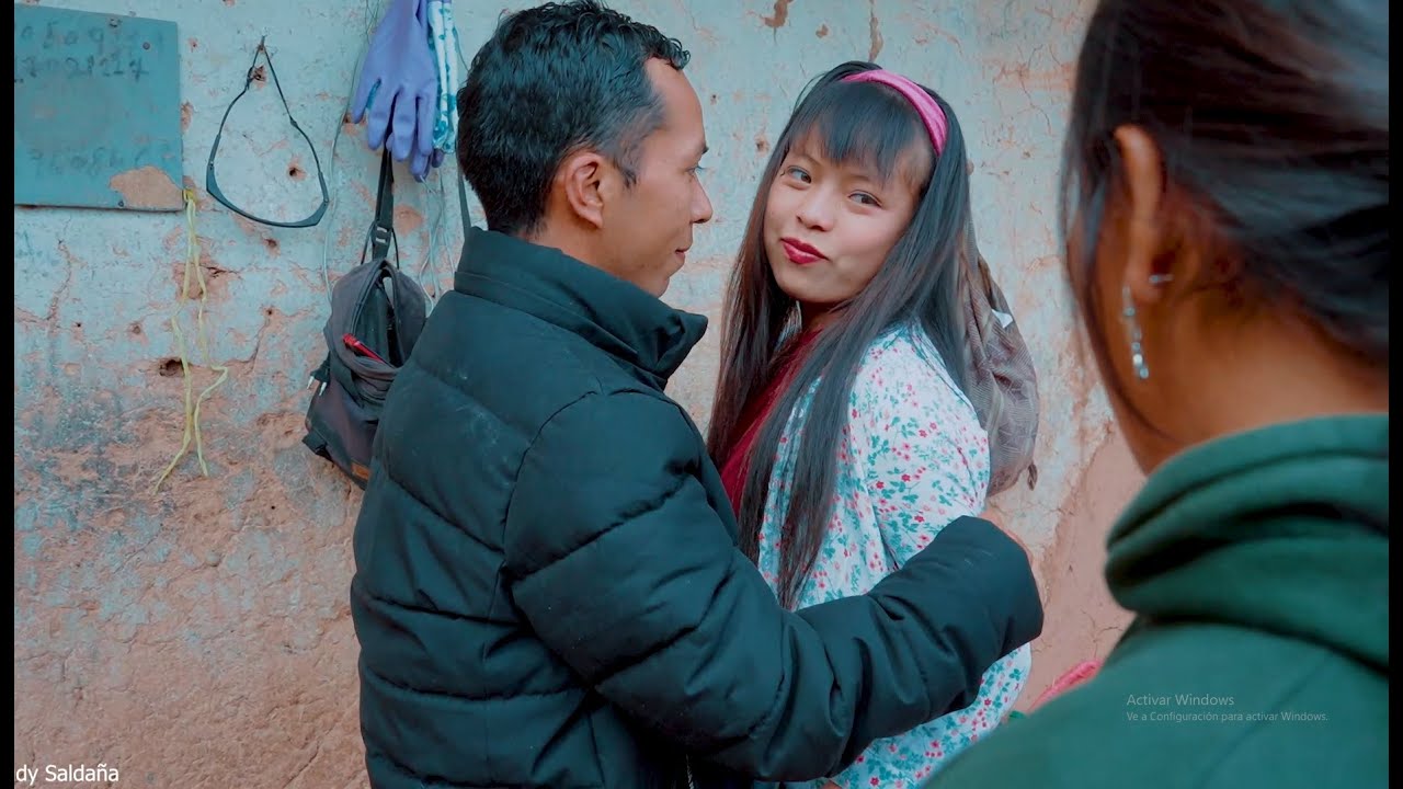 Llevó a su amante a su casa para que vivan junto a su esposa