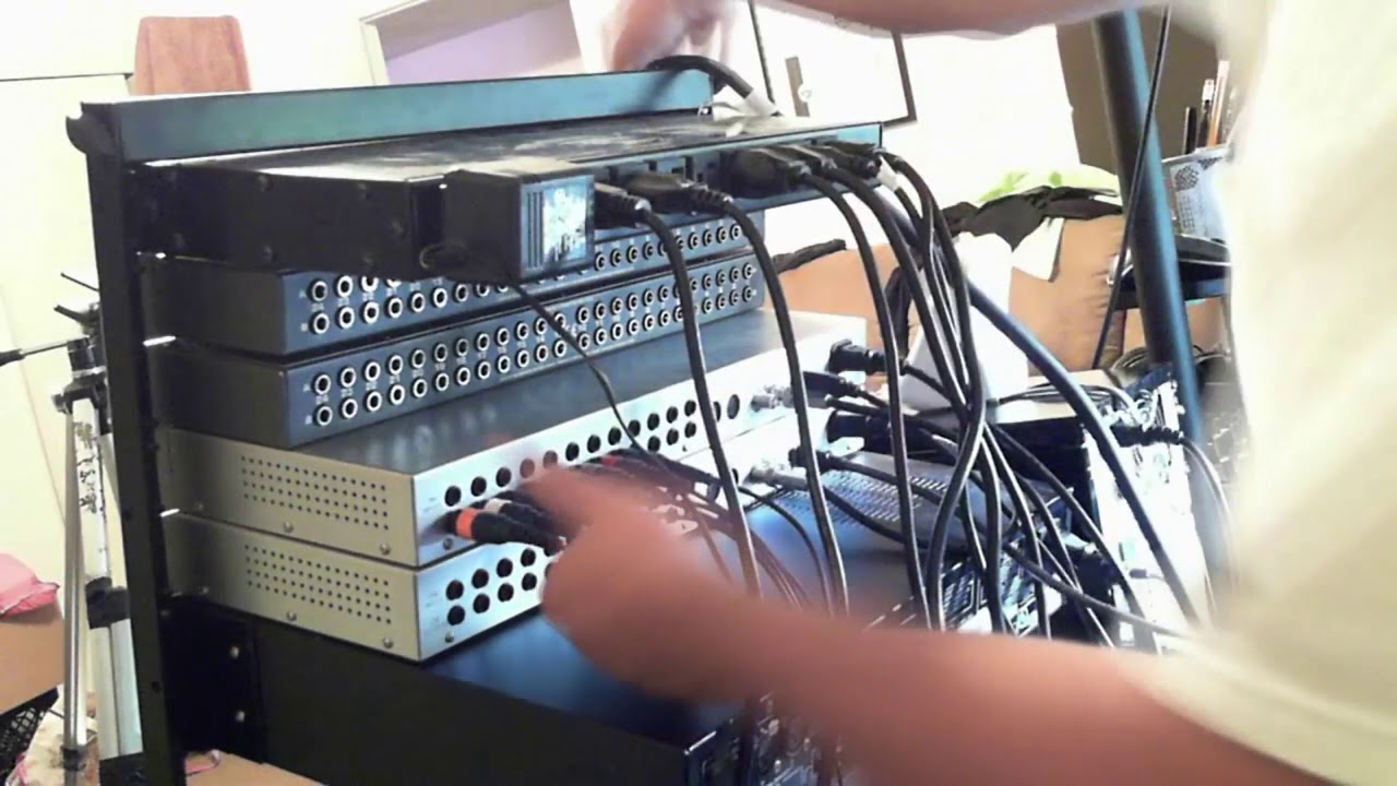 Como Conectar Interfaces a Mixer YouTube