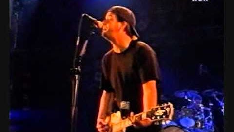 No Use For A Name - Invincible Live at Bizarre Festival