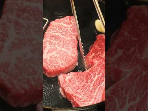 Grilled <strong>Beef</strong> Sirloin <strong>Steak</strong> - Korean street food